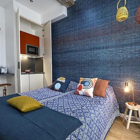Cosy Bernard With Jacuzzi Relaxation & Style Apartment