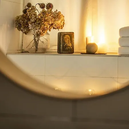 Cosy Bernard With Jacuzzi Relaxation & Style Lione